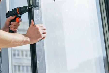 Residential Window Glass Repair in Northdale, FL